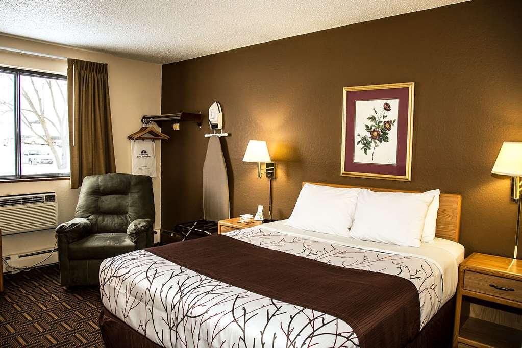 Americas Best Value Inn & Suites Detroit Lakes Pokój zdjęcie