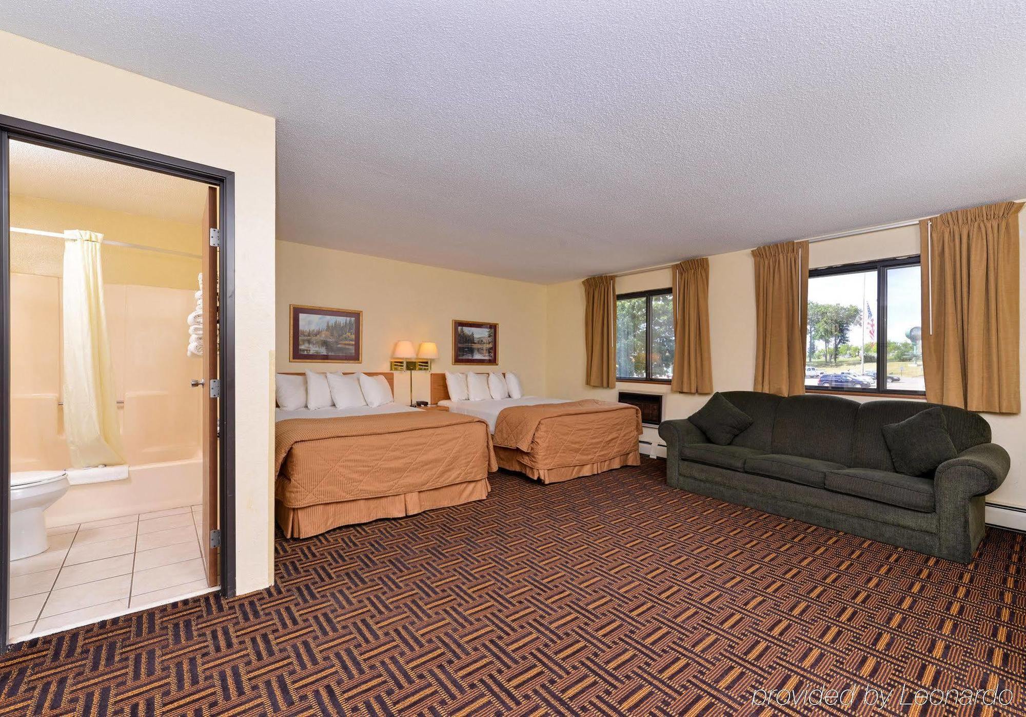 Americas Best Value Inn & Suites Detroit Lakes Zewnętrze zdjęcie
