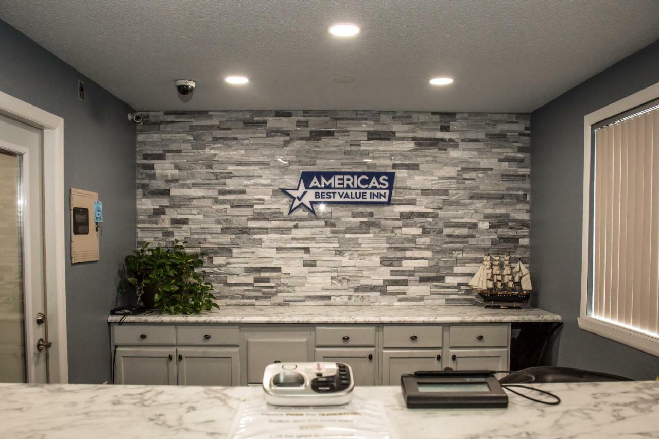 Americas Best Value Inn & Suites Detroit Lakes Zewnętrze zdjęcie